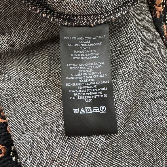 Chico's Black Label Leopard Print Wrap Dress sz 8 - Picture 9 of 12